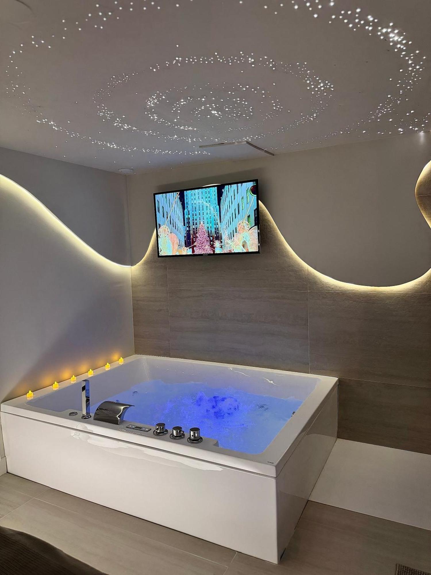 Spa Privatif - Love Room Luxe - Proche Disney Marles-en-Brie Εξωτερικό φωτογραφία